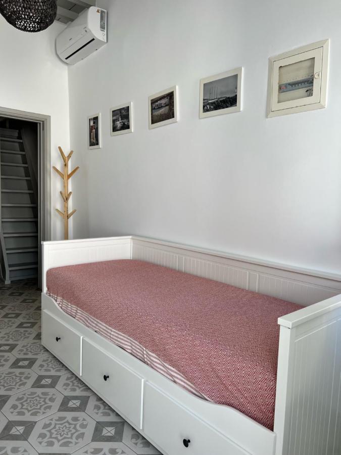 Traditional Myconian Studio In The Heart Of Chora Mykonos Town Exterior photo